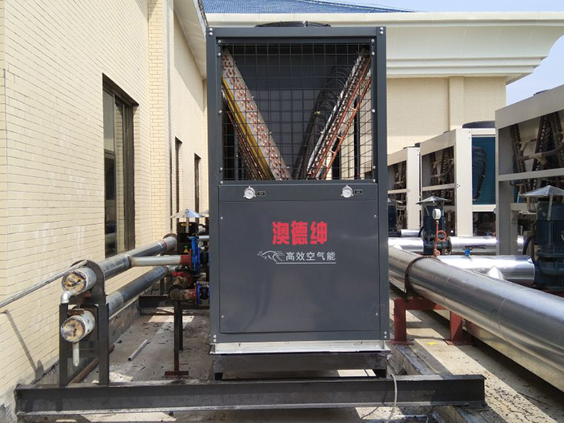 太阳能热水器维护与选购要点